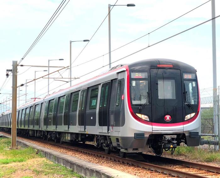 MTR：地下鉄 Mass Transit Railway