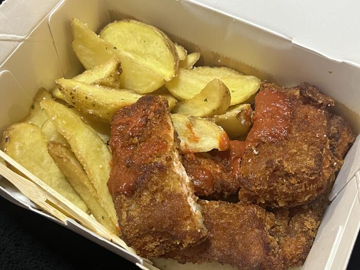 新湊きっときと市場　フィッシュアンドチップス