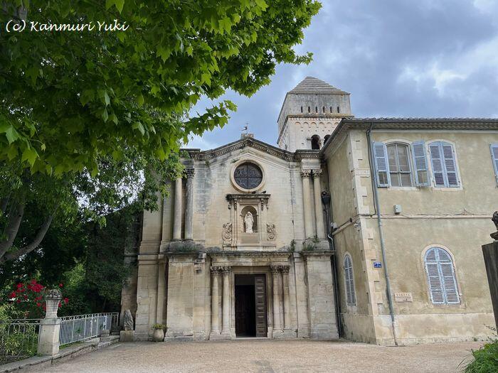 サン・ポール・ド・モーゾール修道院外観