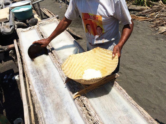 クサンバの天日採塩