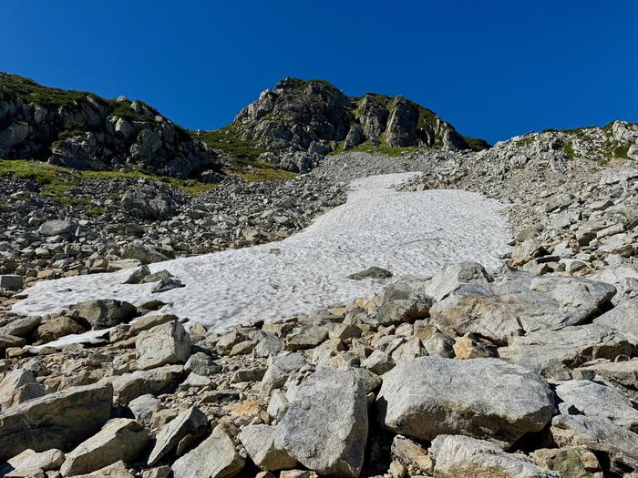 立山　立山連峰　雄山　日本百名山　日本三霊山　立山黒部アルペンルート　雪渓