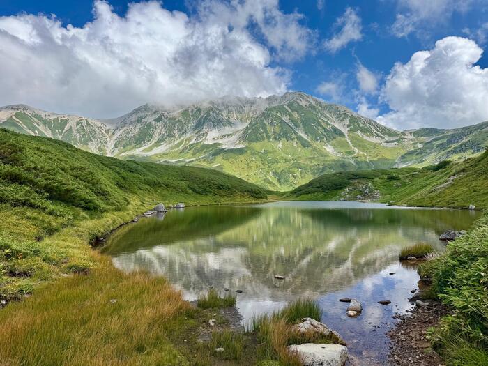 立山　立山連峰　雄山　日本百名山　日本三霊山　立山黒部アルペンルート　室堂　ミドリガ池