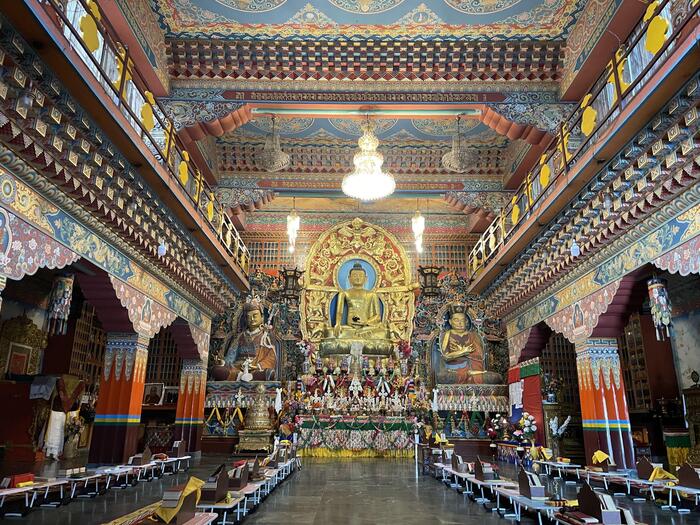 チベット仏教寺院、ナムドロリング僧院の内部
