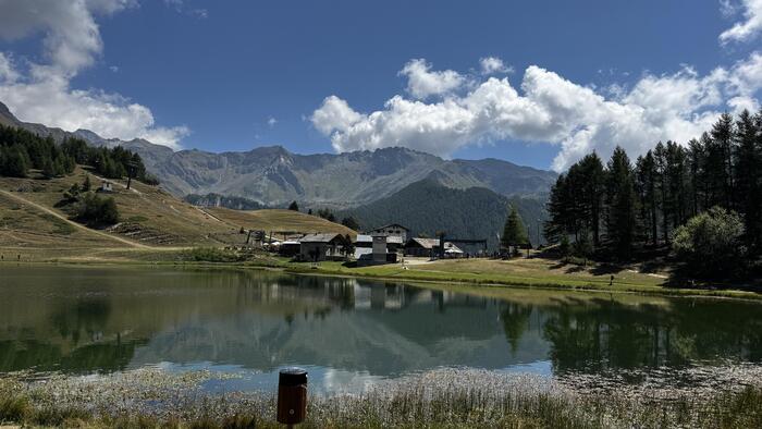 崖の上には13世紀ごろにスカラ家が建てたスカリゲロ城