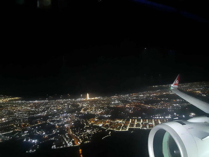 機内から見たアルジェの町