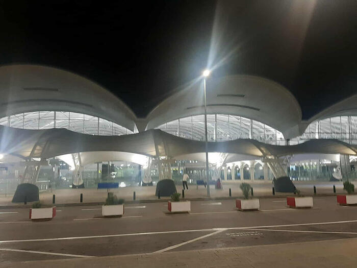 ウアリ・ブーメディアン空港