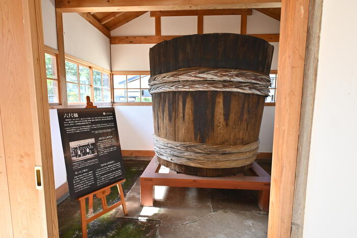 味噌蔵の六尺桶