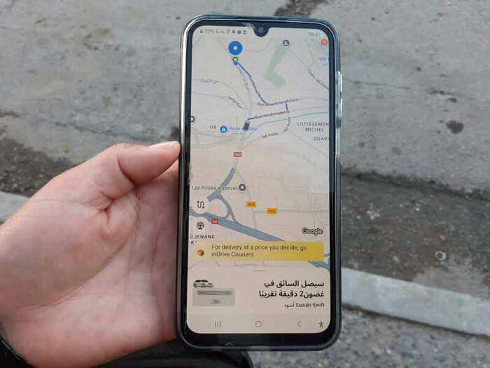 アプリ上のマップでドライバーの大体の位置を確認できる