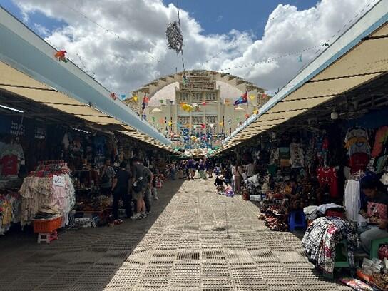 お土産エリア路面店