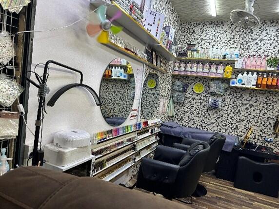 ネイルサロン、ネイルショップ