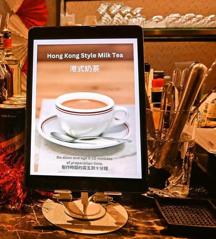 香港ミルクティーは「茶餐廳」やレストランなど、いろいろなところで味わえます