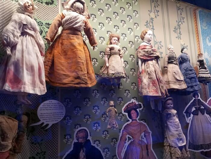 ミュージアムの中で一番古いおもちゃは1400年代の人形