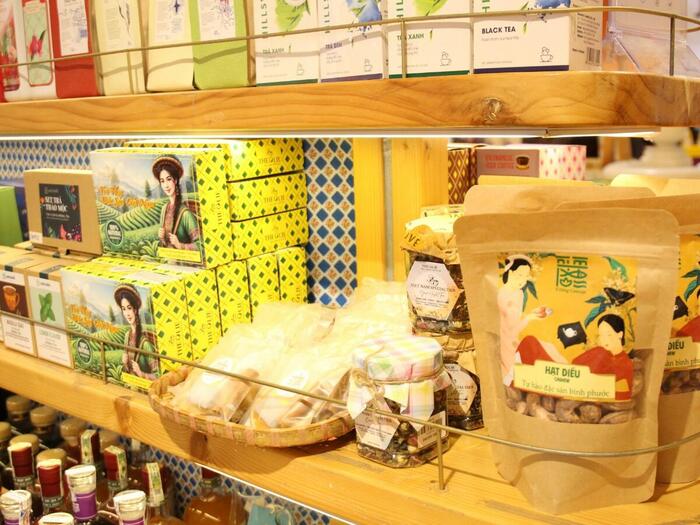 ベトナムでしか買えない伝統菓子をお土産に