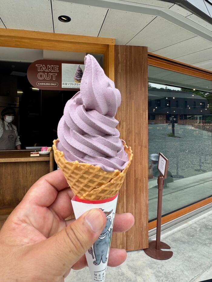 尾瀬　尾瀬ヶ原　鳩待峠　はとまちベースCafe＆Shop by 星野リゾート　花豆ソフト