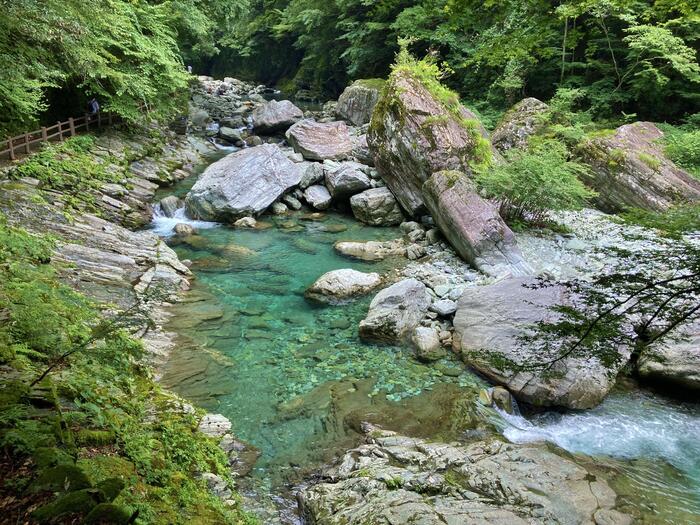 安居渓谷の散策エリア内