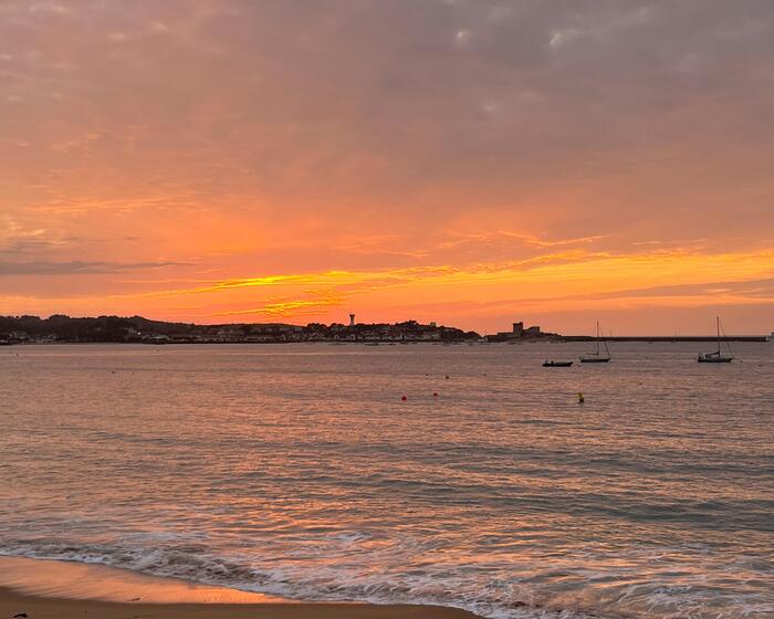 情緒ある港町サン＝ジャン＝ド＝リュズ