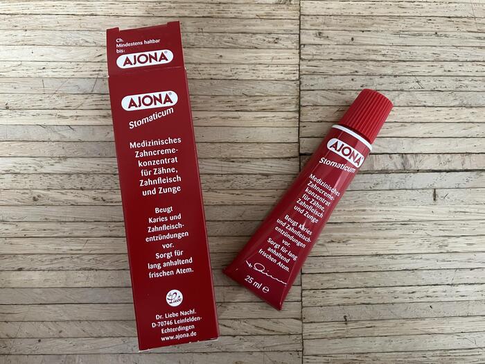 AJONA（アヨナ）の「歯磨き粉」