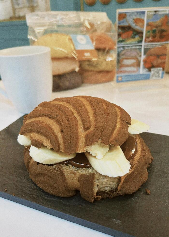 近年の流行はコンチャのサンド