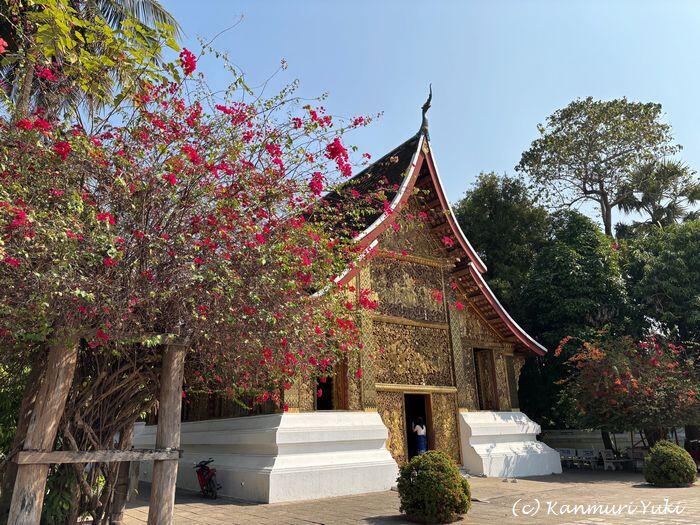 ワット・シェントーンの小堂