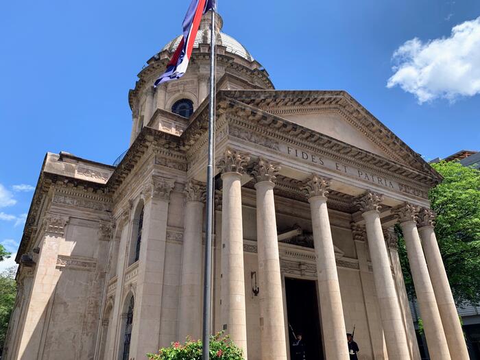 国立英雄霊廟　外観