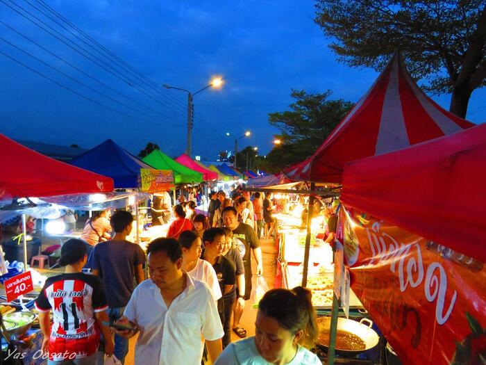 観光中にやってはいけない行為、路面店