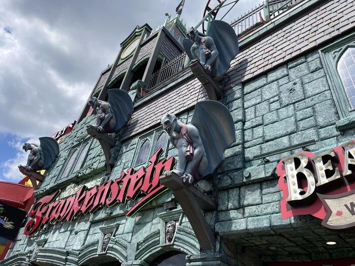 フランケンシュタイン館
