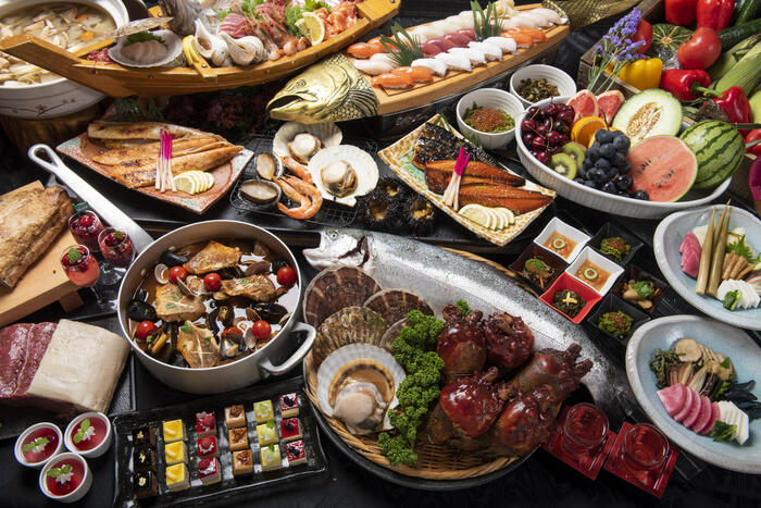 夕食ビュッフェ　浄土ヶ浜パークホテル