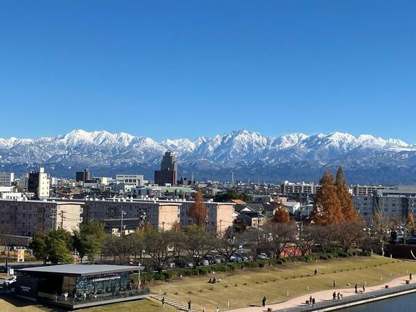 【2026年版】富山市 街歩き モデルコース！ニューヨークタイムズ紙が選んだ「訪れるべき場所」1日ルート