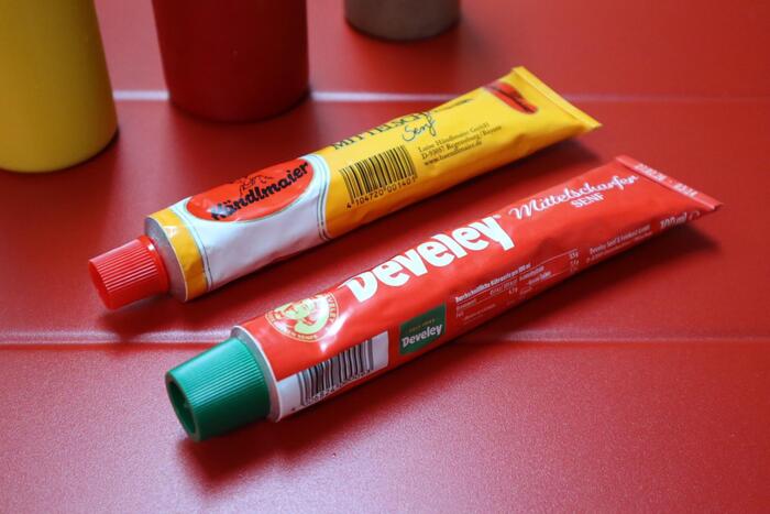 チューブのマスタード