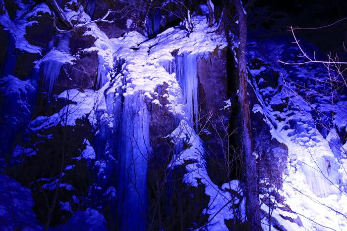 冬の奥入瀬氷瀑