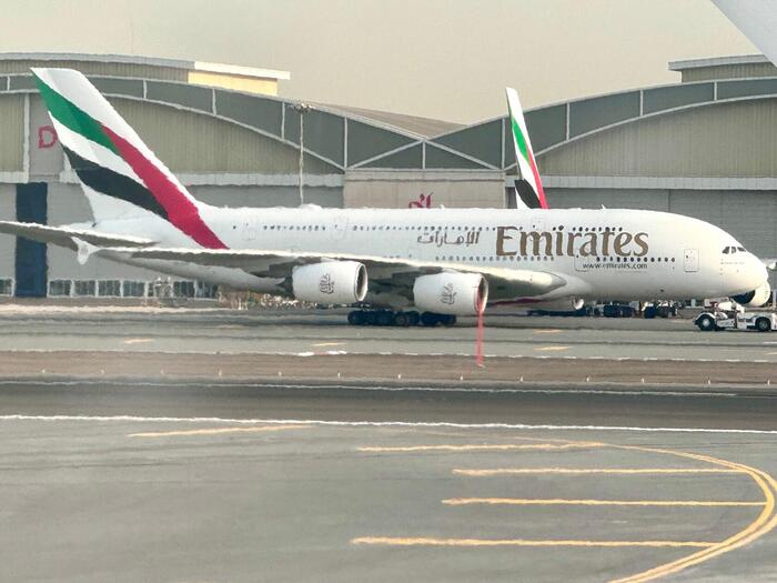 エミレーツ航空　エアバスA380-800