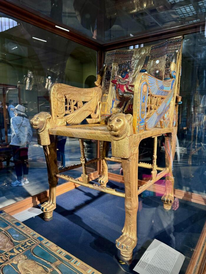 エジプト考古学博物館