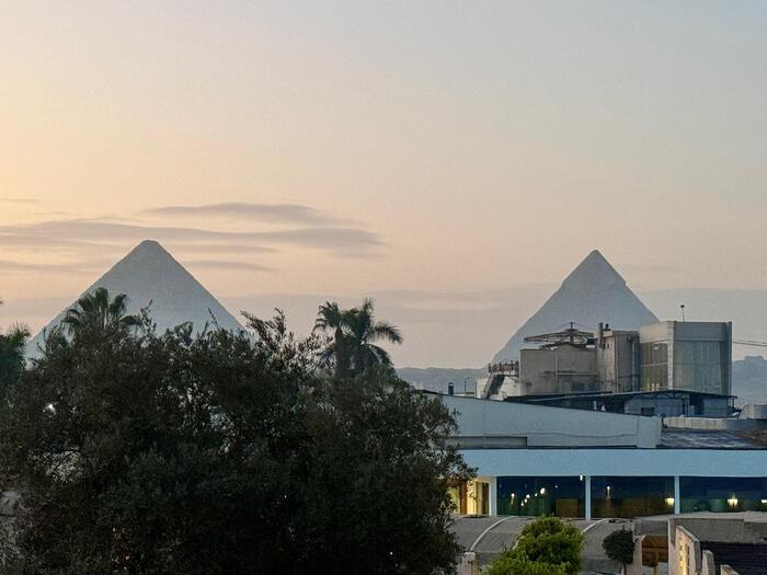 シュタイゲンベルガーカイロ・ピラミッド　STEIGENBERGER CAIRO PYRAMIDS