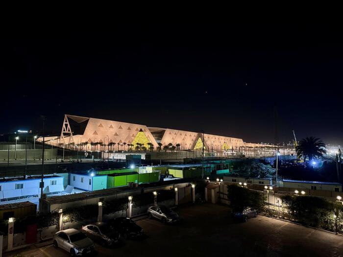 シュタイゲンベルガーカイロ・ピラミッド　STEIGENBERGER CAIRO PYRAMIDS