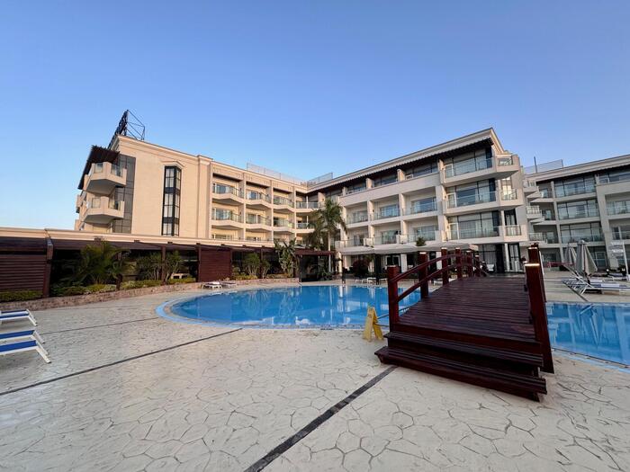 シュタイゲンベルガーカイロ・ピラミッド　STEIGENBERGER CAIRO PYRAMIDS