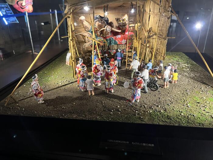 ねぶた展示　やぐら
