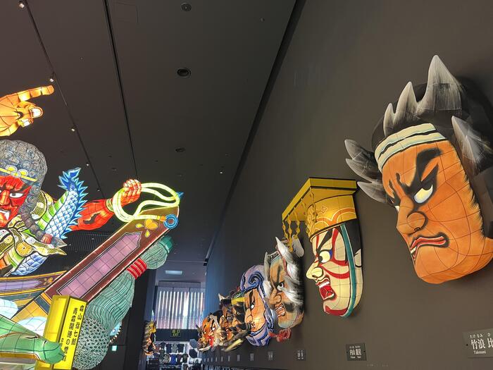 ねぶたの家 ワ・ラッセ　展示　お面