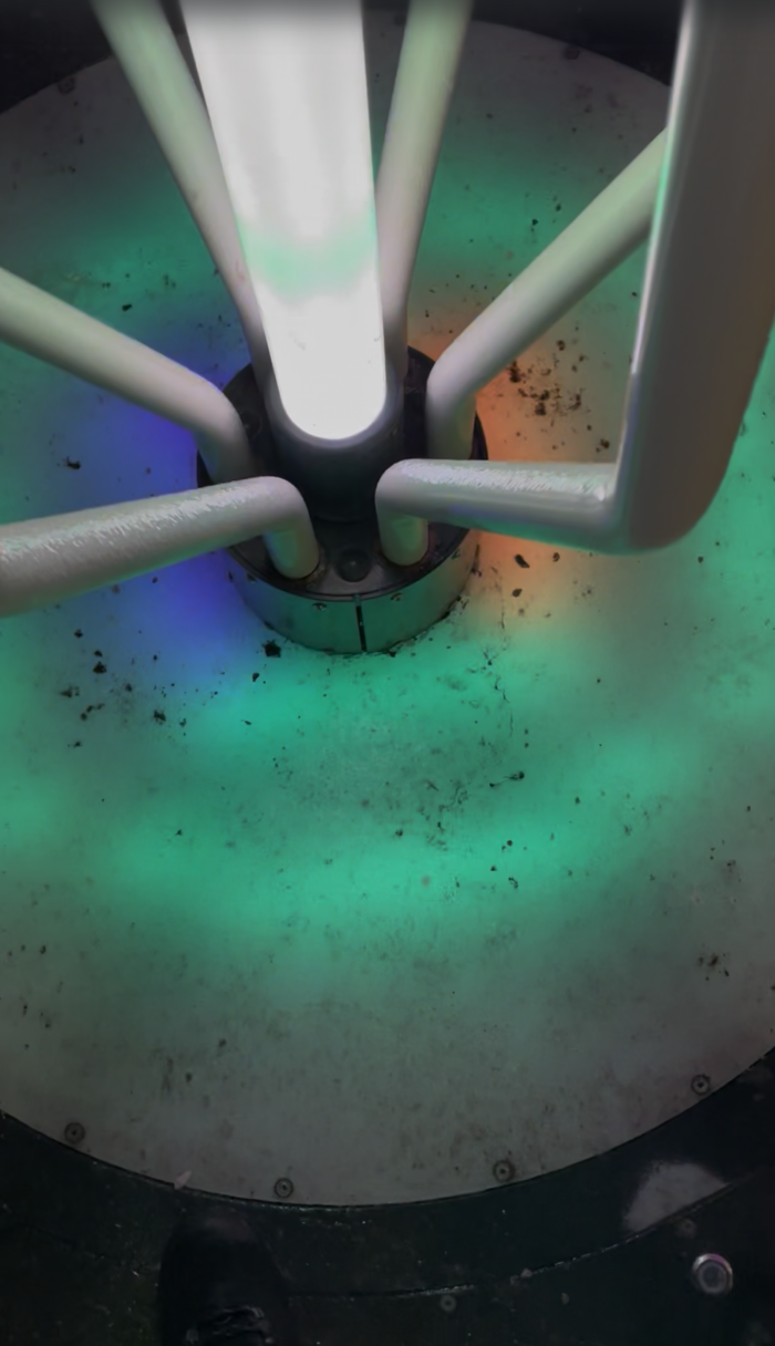 ＜Roseauxという体感型オーナメント＞