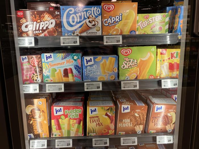 ファミリーパック　アイスクリーム