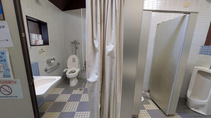 トイレはとてもキレイ