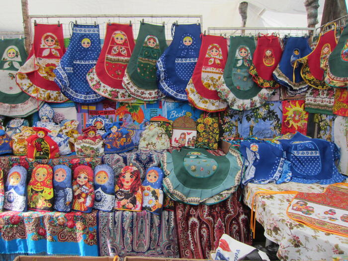 マトリョーシカのエプロン