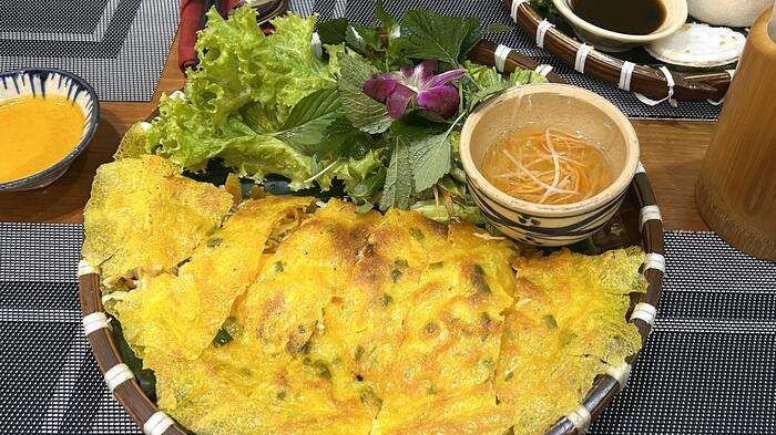 バインセオ_ベトナム・ホーチミン