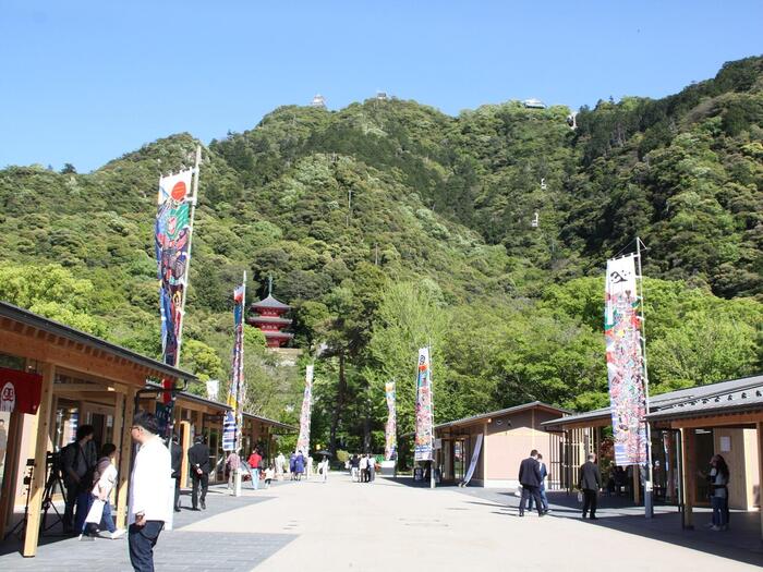 岐阜城楽市の通り