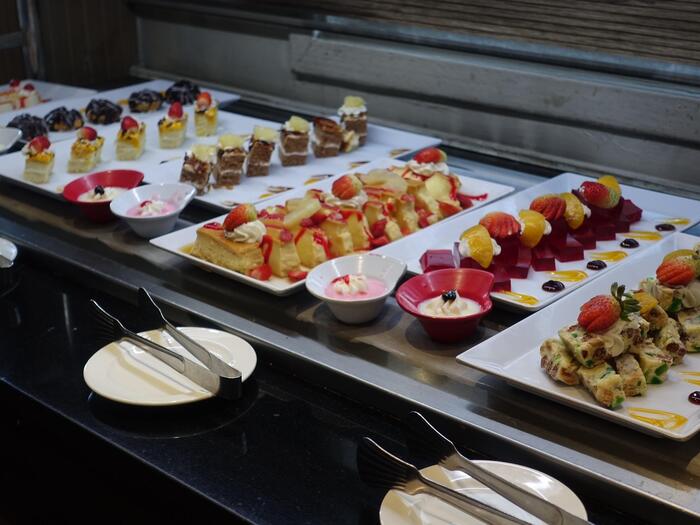 エジプト　ナイル川　クルーズ　アスワン　ルクソール　セミラミスⅢ　昼食
