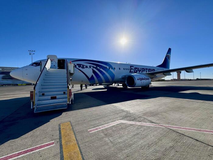 エジプト　カイロ国際空港　エジプト航空　アスワン国際空港