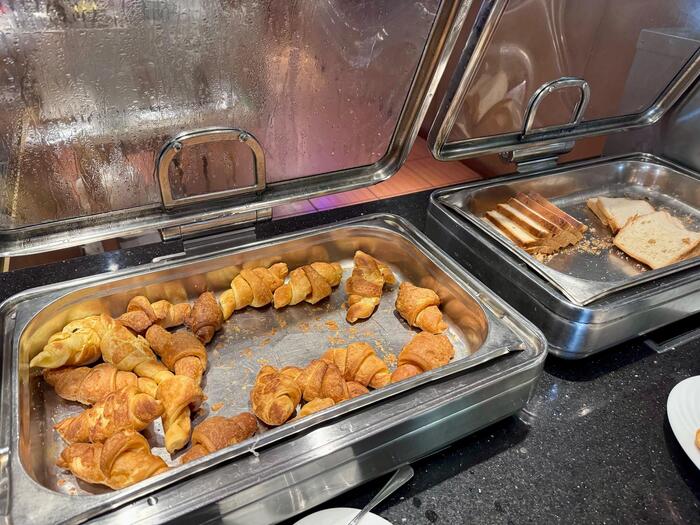 エジプト　ナイル川　クルーズ　アスワン　ルクソール　セミラミスⅢ　朝食