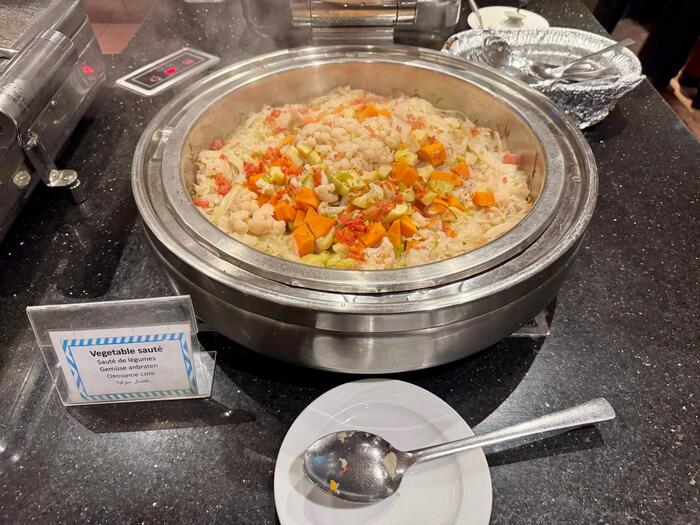 エジプト　ナイル川　クルーズ　アスワン　ルクソール　セミラミスⅢ　夕食