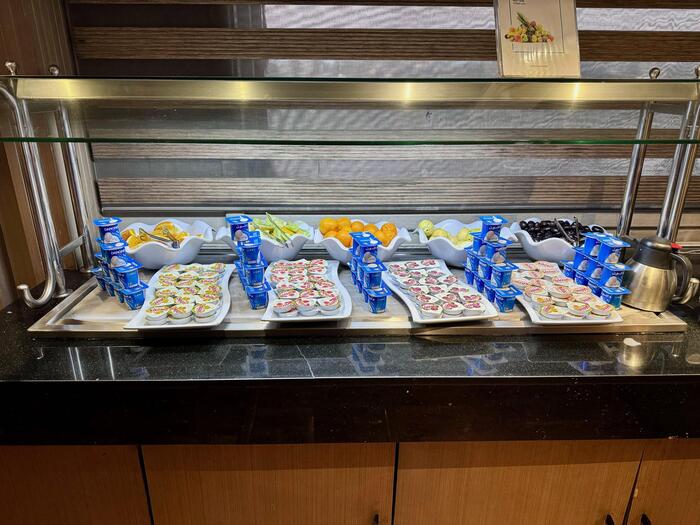 エジプト　ルクソール　セミラミスⅢ　アスワン　ルクソール　朝食