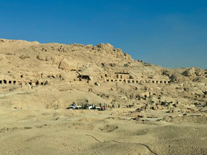 エジプト　ルクソール　ナイル川西岸