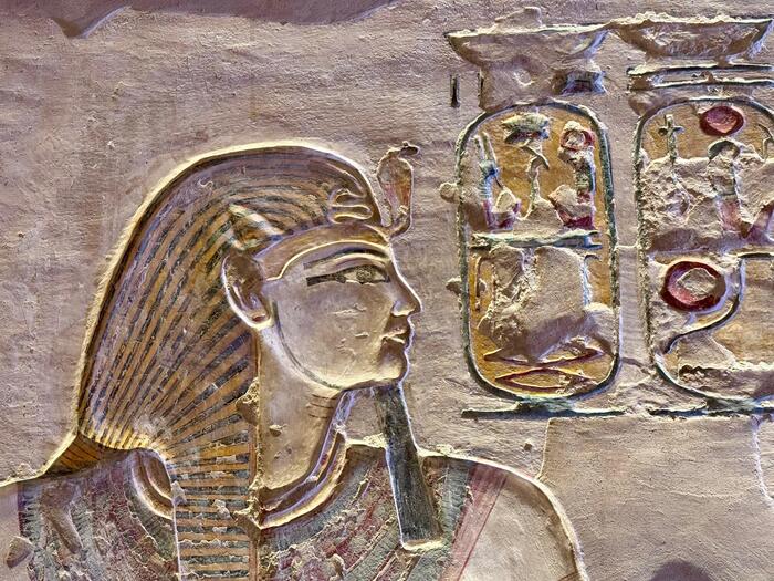 エジプト　ルクソール　ナイル川西岸　王家の谷